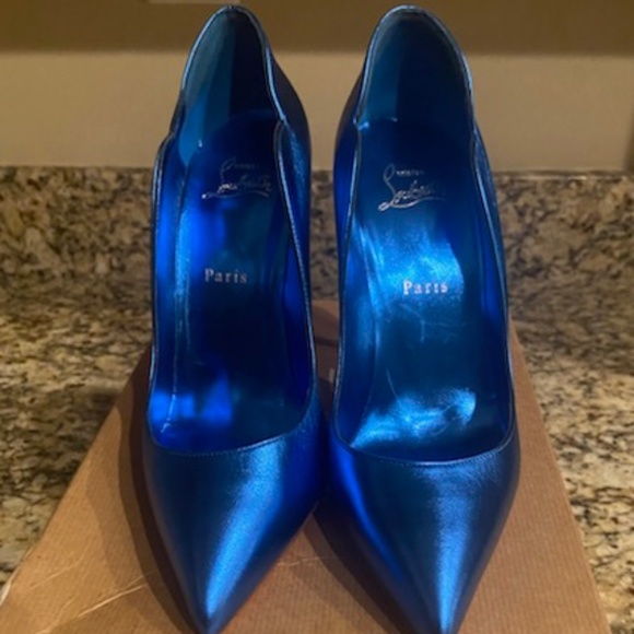 Christian Louboutin Shoes Christian Louboutin Womans Red Bottoms